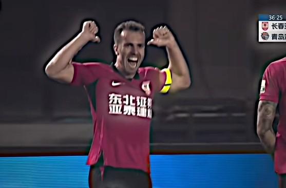 阿泰斯特在NBA的疯狂往事 冲突与铁血防守并存的球员